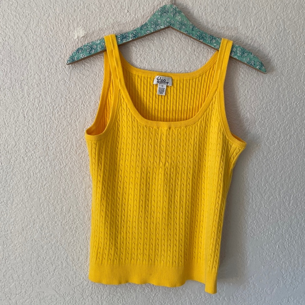 Lilly Pulitzer size medium yellow knit sweater tank top